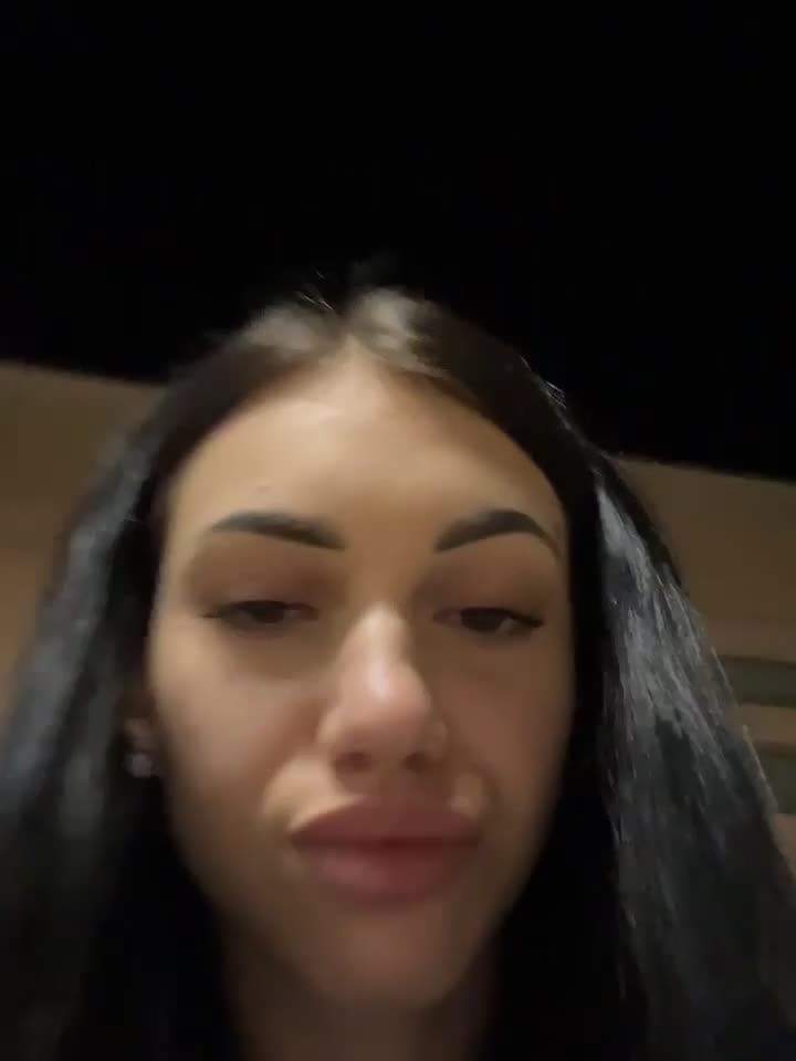 ilariea_girl cam recording