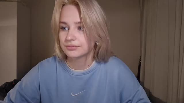 lillianhusk Chaturbate cam video 2026-09-13 19:07