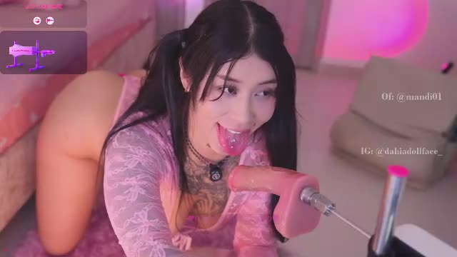 hilary_jones_22 Chaturbate live cam show 2026-09-12