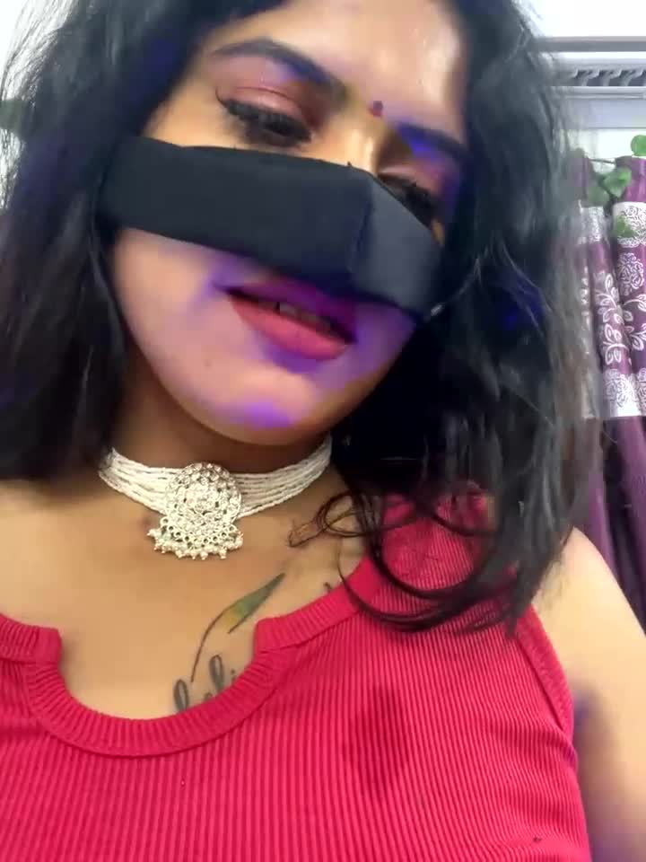 V-Hot-Sweti
